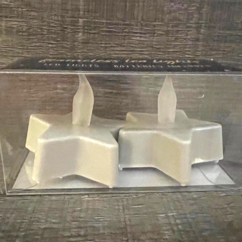 💞 New 2-Pack Star Shaped Silver Flameless Tea Lights